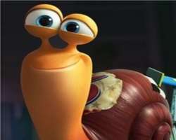 Acting is not only the field that Ryan Reynolds is known for as he had done various voice roles including the voice of title character in the animated